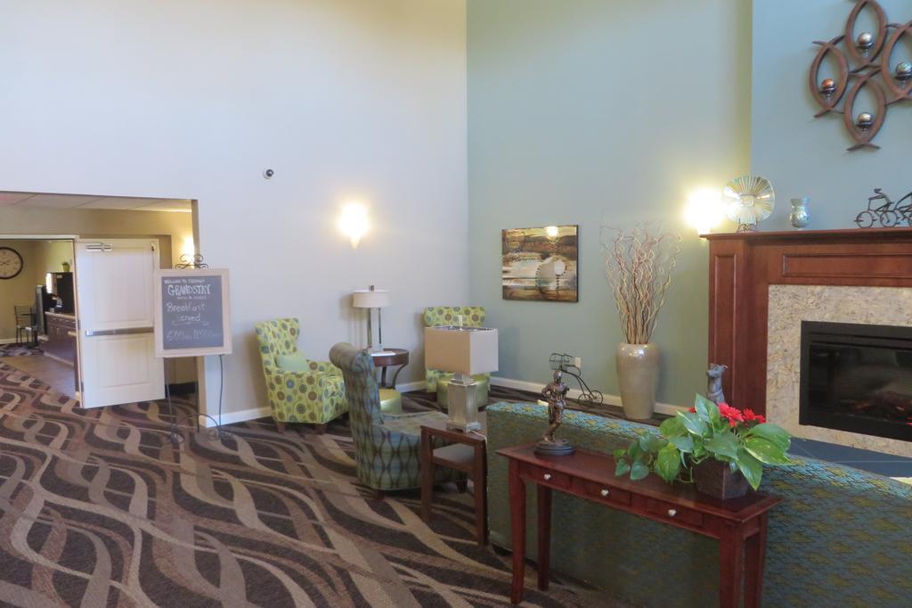 Comfort Inn & Suites - Chisago City Экстерьер фото